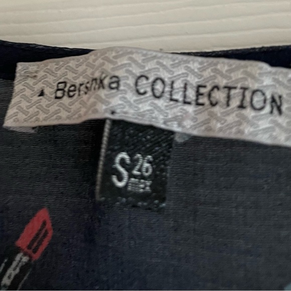 Sheer tops - short sleeve size XS to S- Navy - Picture 5 of 6